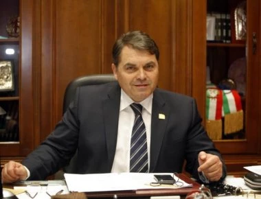 Χαμός στη ΝΔ «για τα μάτια» του Μπουτάρη - Διαγραφή από τον Κ.Μητσοτάκη του νεοδημοκράτη δημάρχου του Άργους-Μυκηνών!